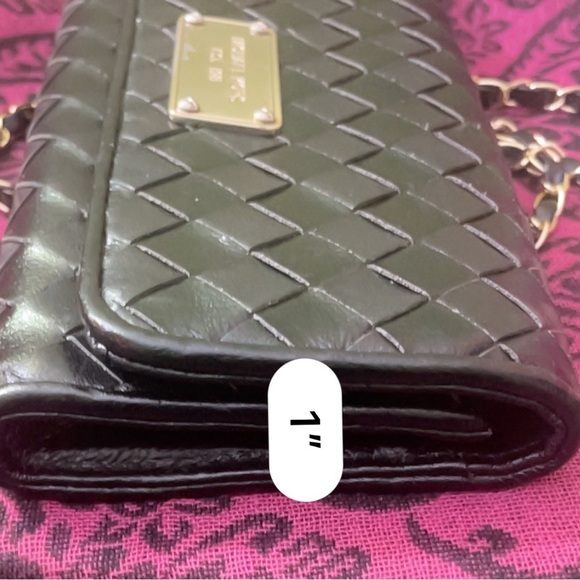 Michael Kors Black Leather Clutch With Chain - Picture 10 of 14